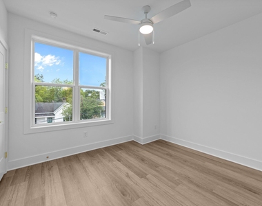 710 W North Street - Photo Thumbnail 21