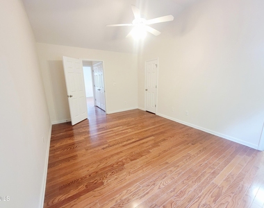 2405 Bay Harbor Drive - Photo Thumbnail 21