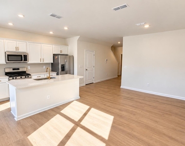 1616 Mirth Court - Photo Thumbnail 7