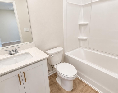 1616 Mirth Court - Photo Thumbnail 12