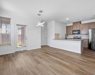 13413 Abigail Adams St - Photo Thumbnail 1