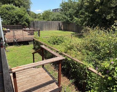 4825 Weidemar Ln - Photo Thumbnail 22