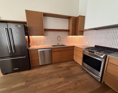 4825 Weidemar Ln - Photo Thumbnail 2