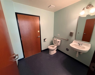 4825 Weidemar Ln - Photo Thumbnail 18