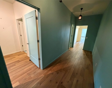 4825 Weidemar Ln - Photo Thumbnail 13