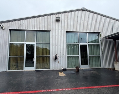 4825 Weidemar Ln - Photo Thumbnail 24