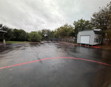 4825 Weidemar Ln - Photo Thumbnail 27