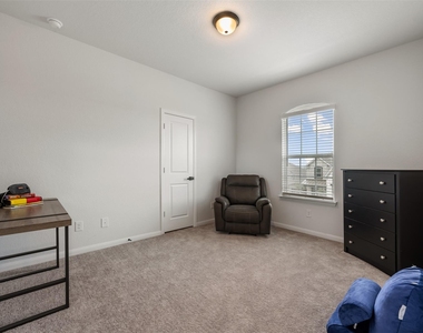 707 Sugar Cane Rd - Photo Thumbnail 31