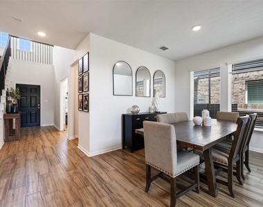 707 Sugar Cane Rd - Photo Thumbnail 13