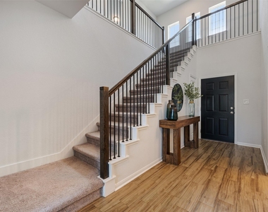 707 Sugar Cane Rd - Photo Thumbnail 4
