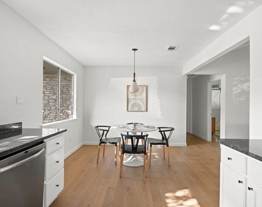 9803 Chukar Cir - Photo Thumbnail 12
