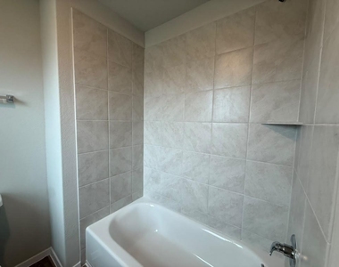 2601 Foss Rd - Photo Thumbnail 36