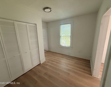 1658 W 4th Street - Photo Thumbnail 16