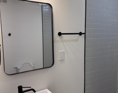1629 Griflet Road - Photo Thumbnail 7