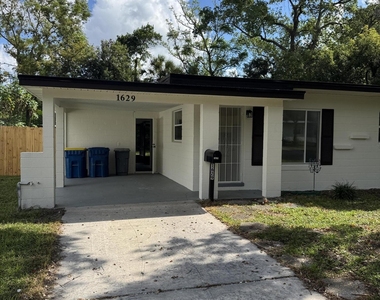 1629 Griflet Road - Photo Thumbnail 1