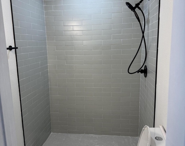 1629 Griflet Road - Photo Thumbnail 6