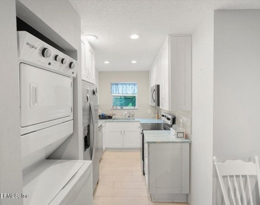 39 John Street - Photo Thumbnail 30
