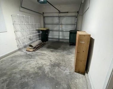 4847 Parkhurst Place - Photo Thumbnail 27