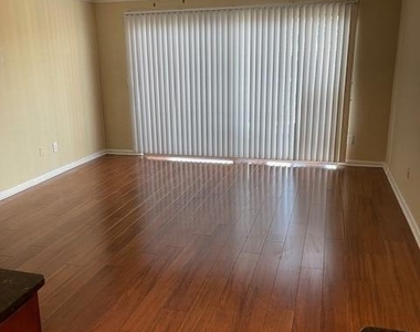 5375 Ortega Farms Boulevard - Photo Thumbnail 4
