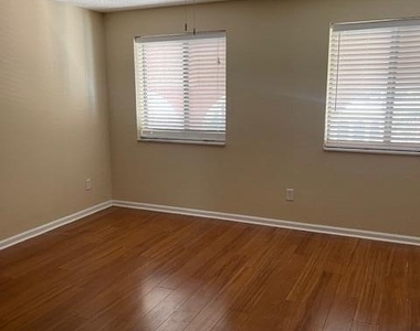 5375 Ortega Farms Boulevard - Photo Thumbnail 8