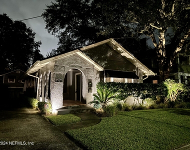 1423 Ingleside Avenue - Photo Thumbnail 1