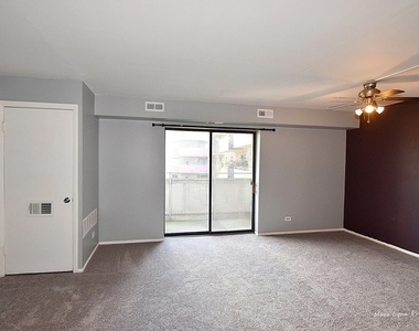 1460 Fairlane Drive - Photo Thumbnail 2