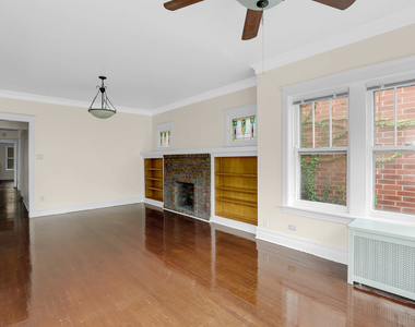 5814 N Winthrop Avenue - Photo Thumbnail 6