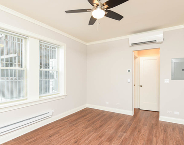 640 W Wrightwood Avenue - Photo Thumbnail 6