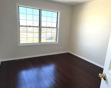 4591 Hatch Lane - Photo Thumbnail 10