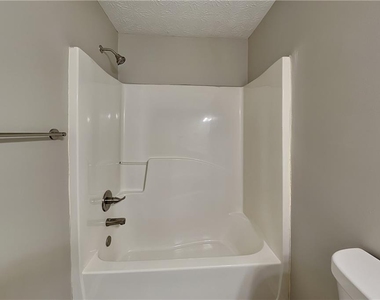 2980 Arden Ridge Drive - Photo Thumbnail 15