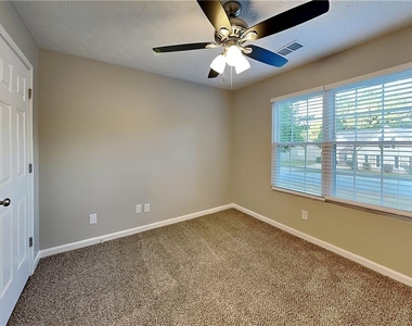 2980 Arden Ridge Drive - Photo Thumbnail 11