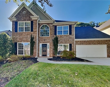 6260 Vinings Vintage Drive - Photo Thumbnail 1