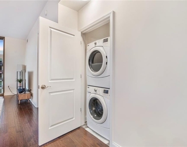 270 17th Street Nw - Photo Thumbnail 24