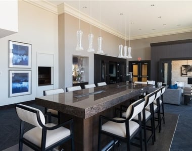 270 17th Street Nw - Photo Thumbnail 38