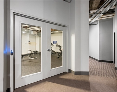 20 N State Street - Photo Thumbnail 29