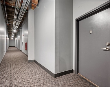 20 N State Street - Photo Thumbnail 28