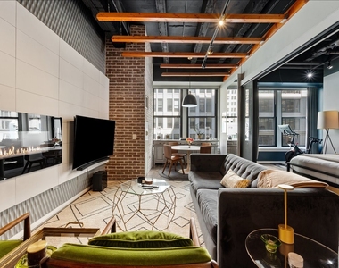 20 N State Street - Photo Thumbnail 6