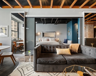 20 N State Street - Photo Thumbnail 7