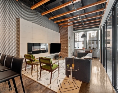20 N State Street - Photo Thumbnail 3