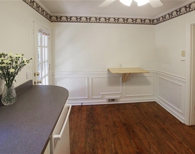 1261 Kingsley Circle Ne - Photo Thumbnail 6