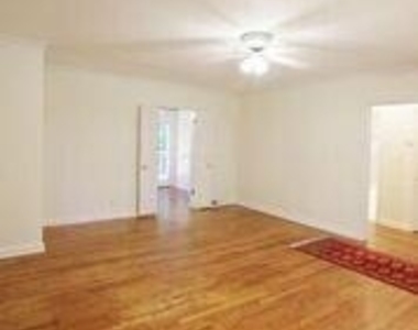 1261 Kingsley Circle Ne - Photo Thumbnail 3