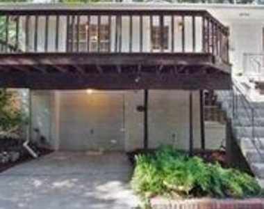 1261 Kingsley Circle Ne - Photo Thumbnail 11