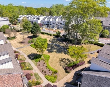 380 Rose Garden Lane - Photo Thumbnail 27