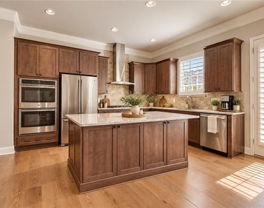 380 Rose Garden Lane - Photo Thumbnail 9
