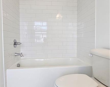 1118 Larkin Drive - Photo Thumbnail 45