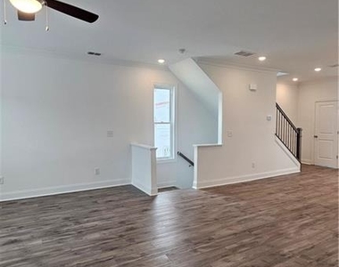 1118 Larkin Drive - Photo Thumbnail 22