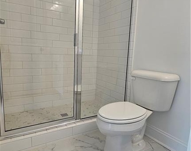 1118 Larkin Drive - Photo Thumbnail 11