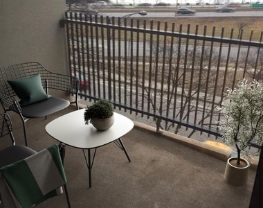 3200 N Lake Shore Drive - Photo Thumbnail 8