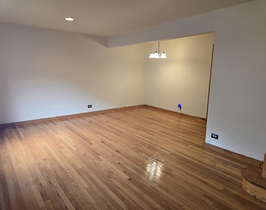 1813 W Norwood Street - Photo Thumbnail 3