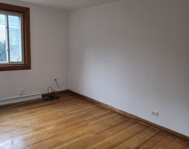 1813 W Norwood Street - Photo Thumbnail 9